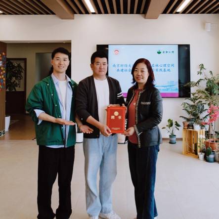 93d63732c109dd9293e5972abe847172